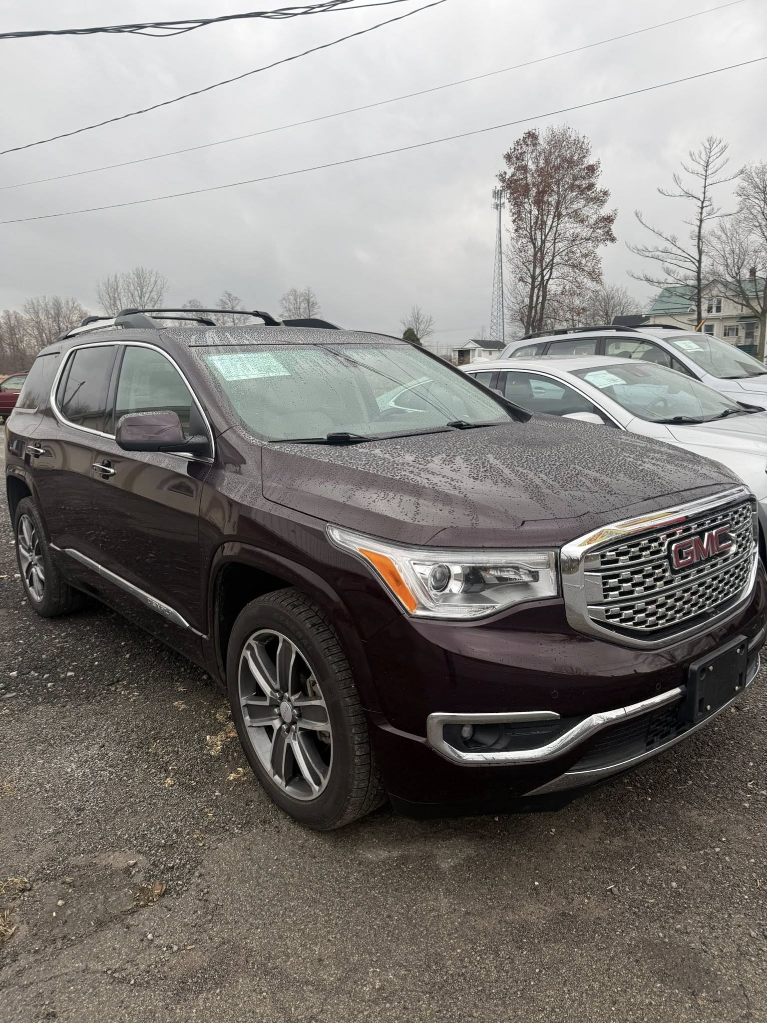 2017 GMC Acadia Denali photo 2